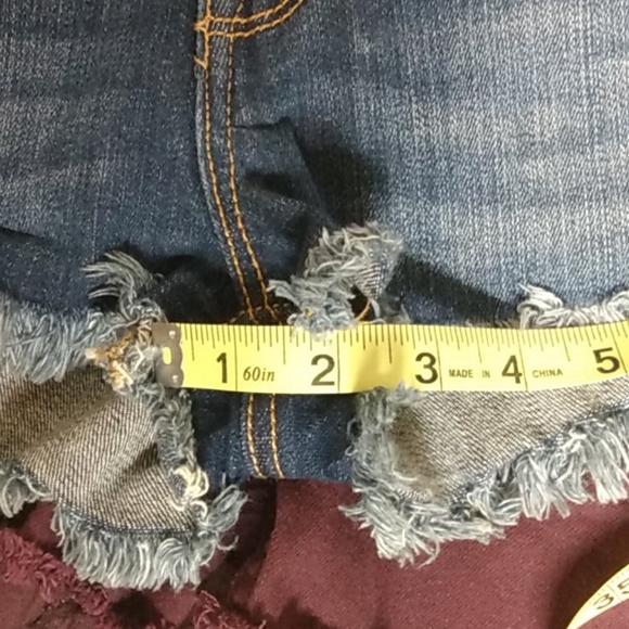 Bullhead Brand High Rise Raw Hem Jean Short Shorts - Picture 13 of 14